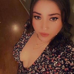 Meet your Posher, Perla